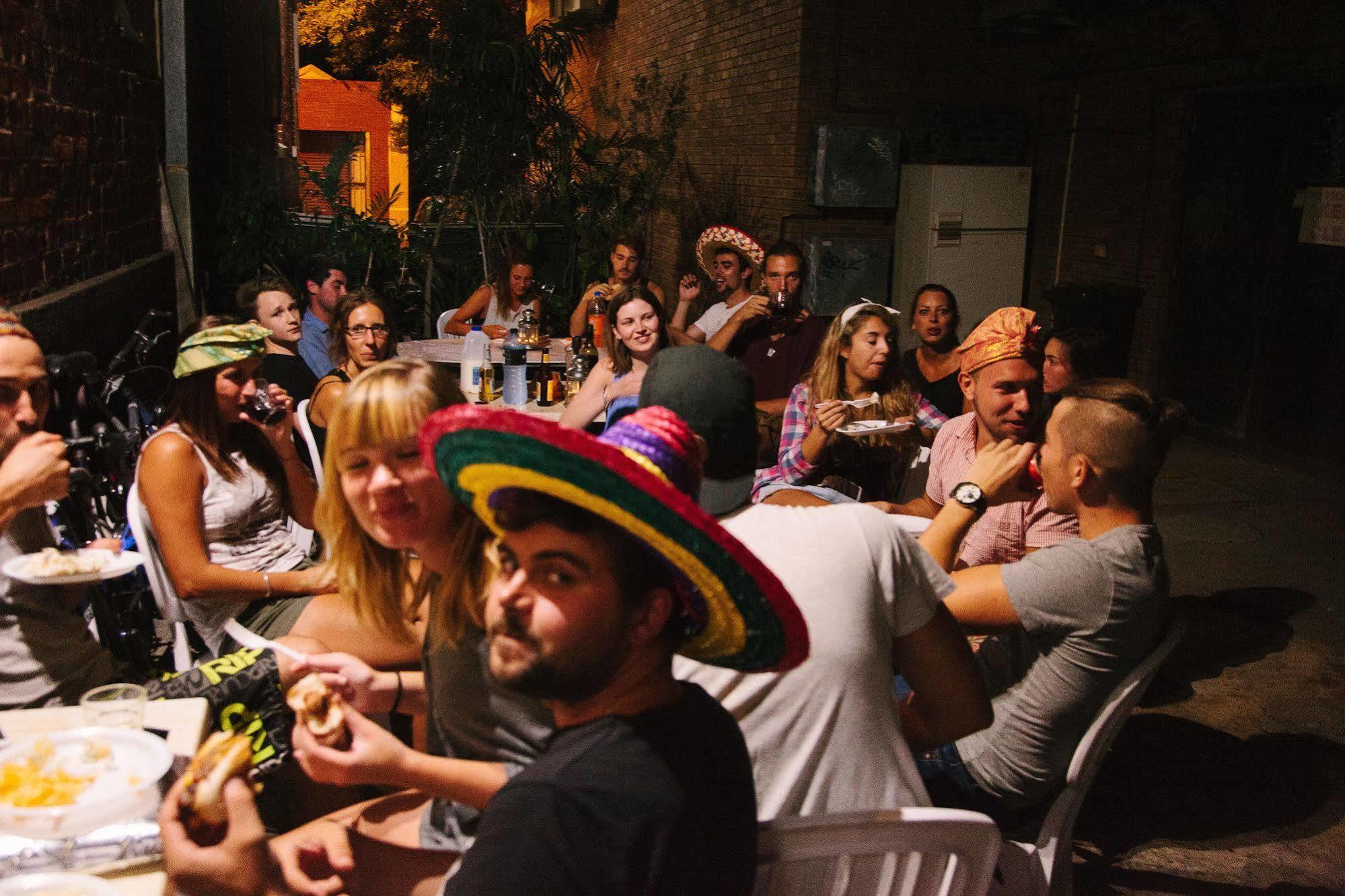 Fremantle Hostel Экстерьер фото